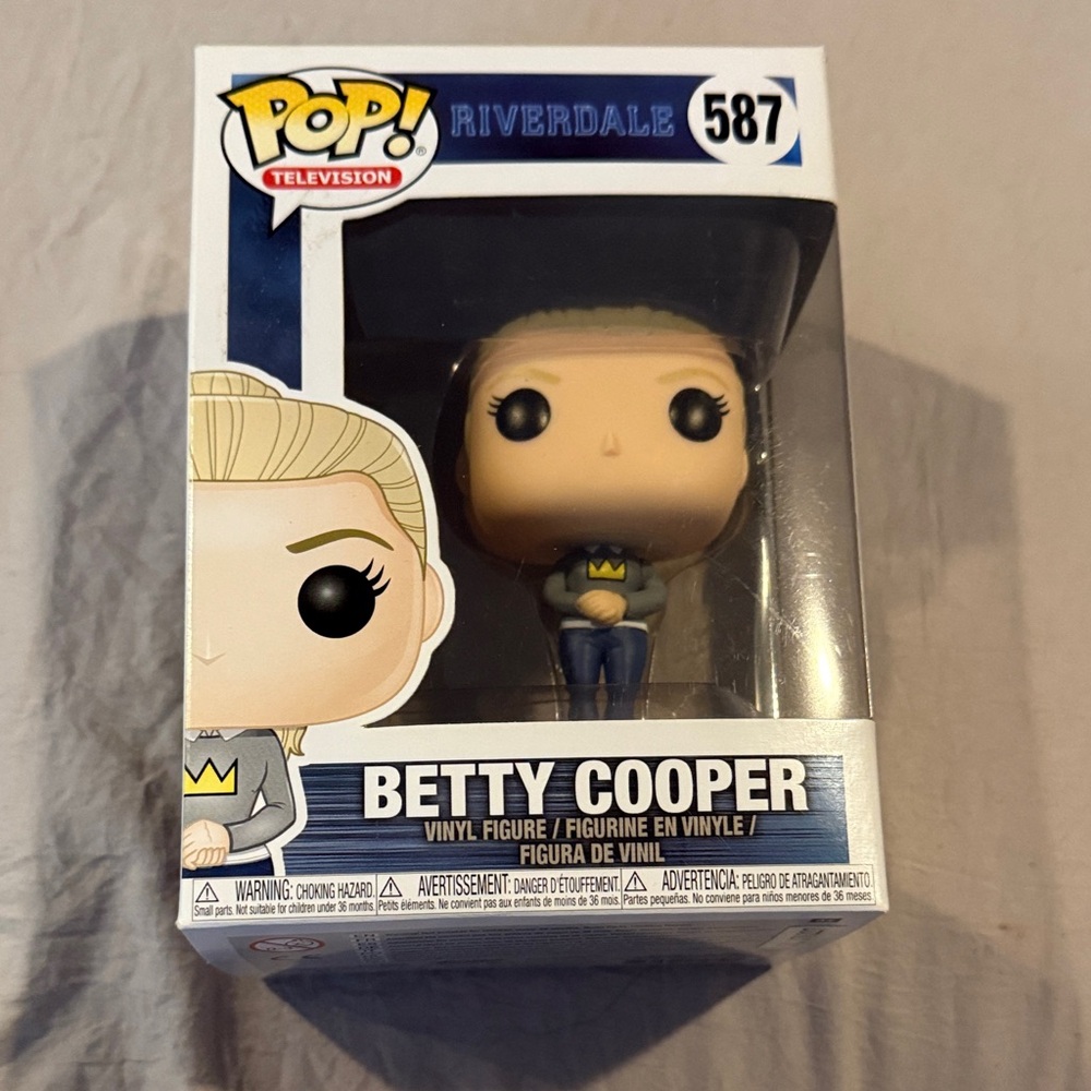 Funko Pop! Riverdale Betty Cooper Figure - Black and Gray